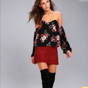 Lulus xs long sleeve off the shoulder crop